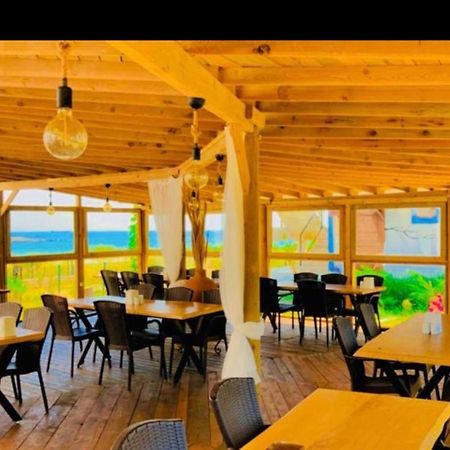Sukha Inn Hotel & Beach Бозджаада Экстерьер фото