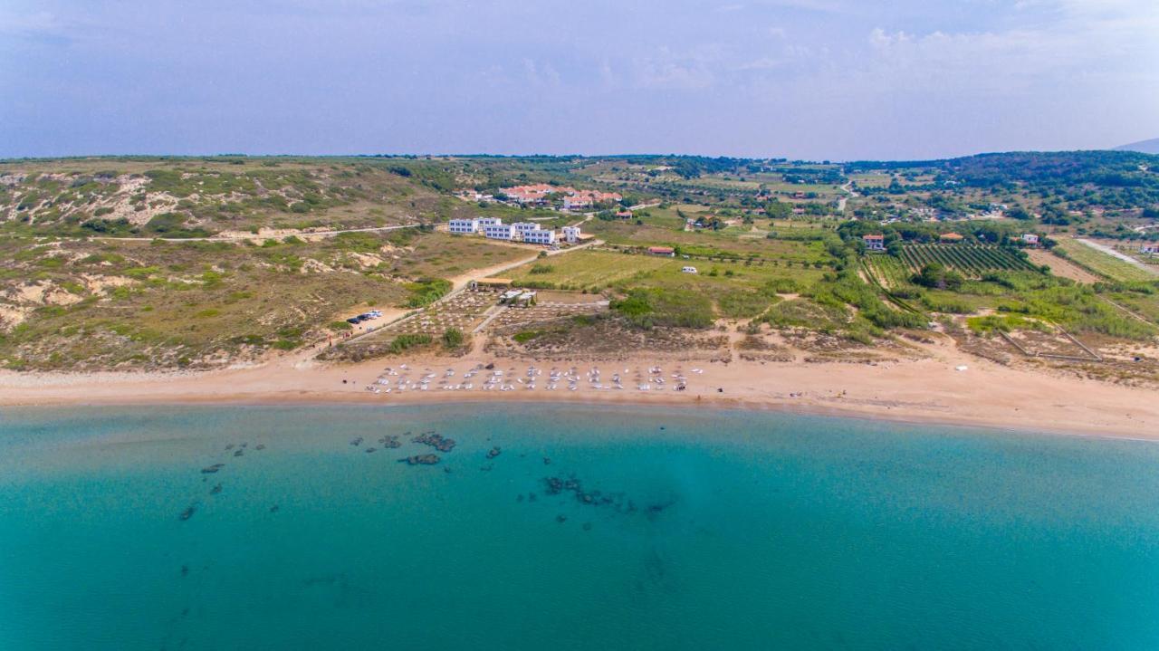 Sukha Inn Hotel & Beach Бозджаада Экстерьер фото