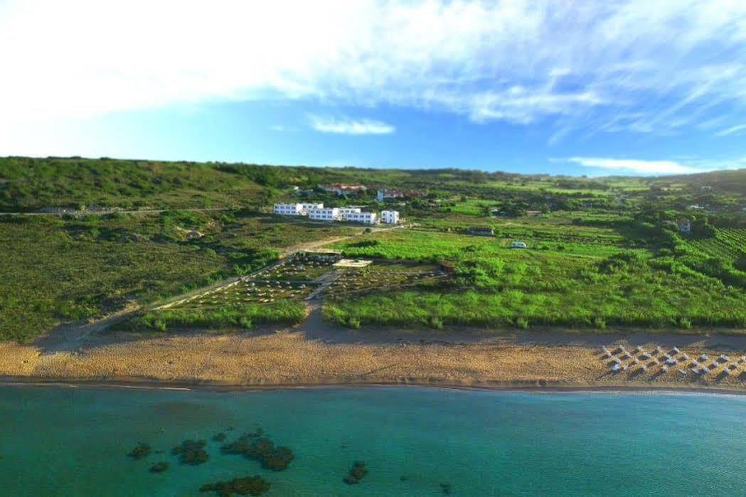 Sukha Inn Hotel & Beach Бозджаада Экстерьер фото