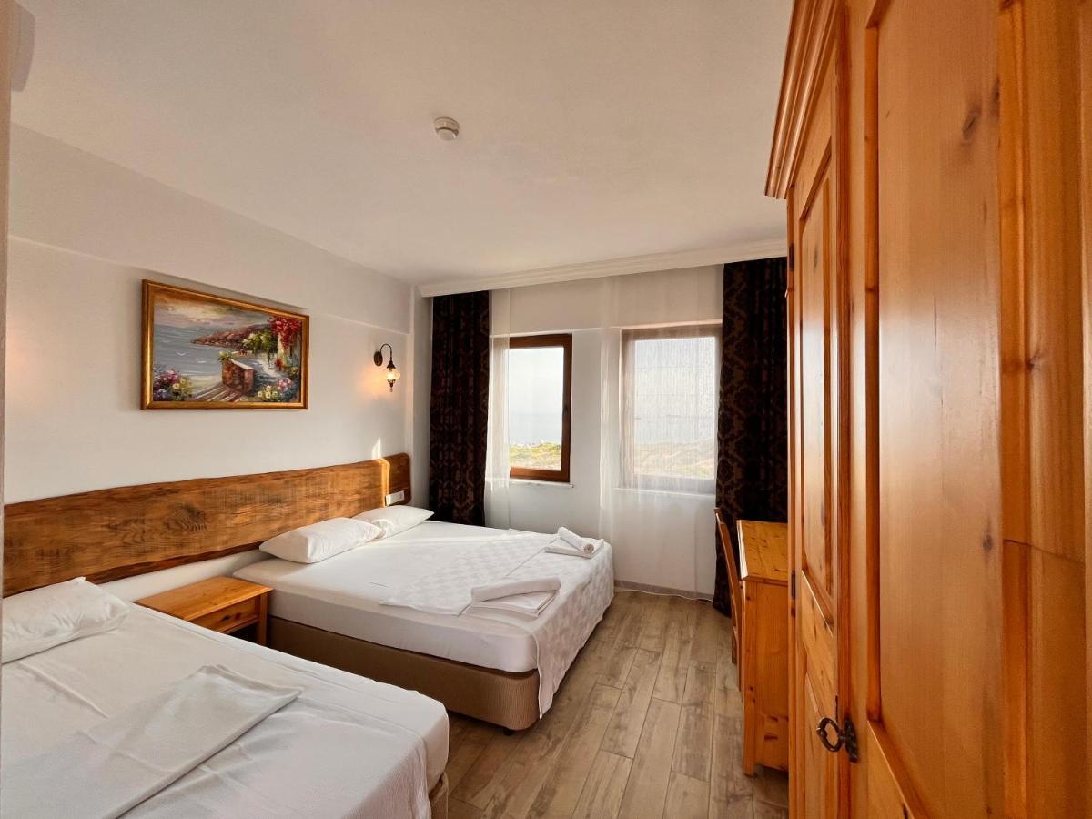 Sukha Inn Hotel & Beach Бозджаада Экстерьер фото